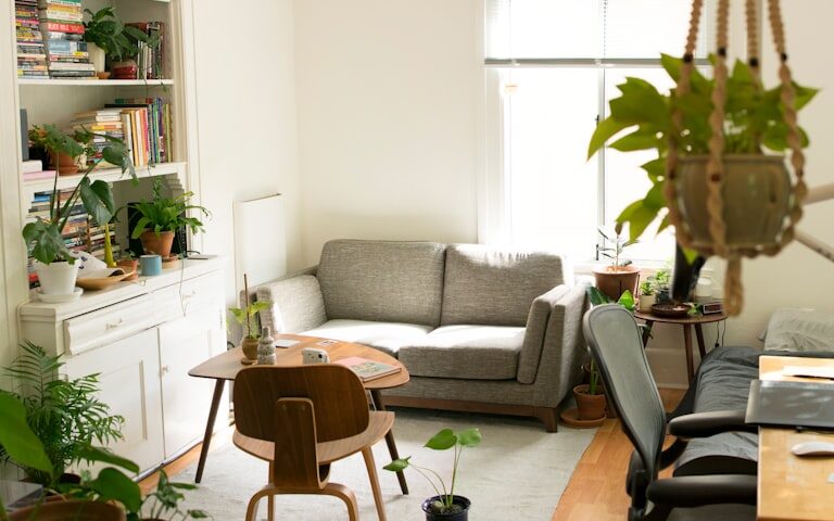How to Decorate an Apartment: The Renter’s Complete Guide