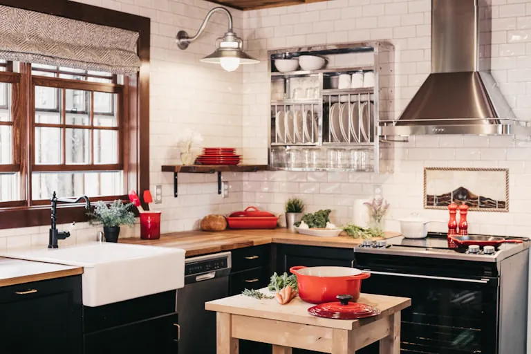 Complete Kitchen Decor & Organization Guide 2026: Design a Kitchen That Works 3 kitchen decor ideas - 10 kitchen backsplash trends defining 2026