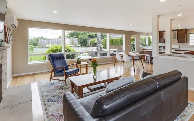 Best Rugs for Living Rooms in 2026: Size, Material, and Style Guide